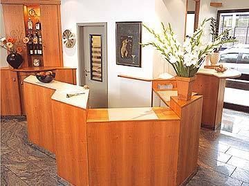 Astor Und 4*